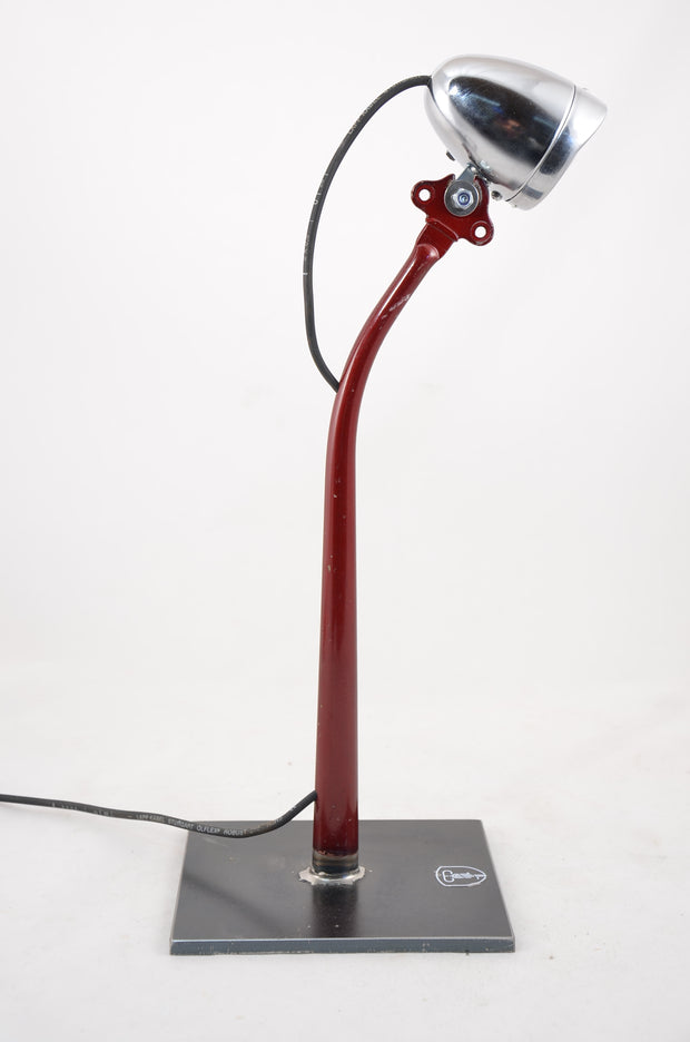 Lampe S
