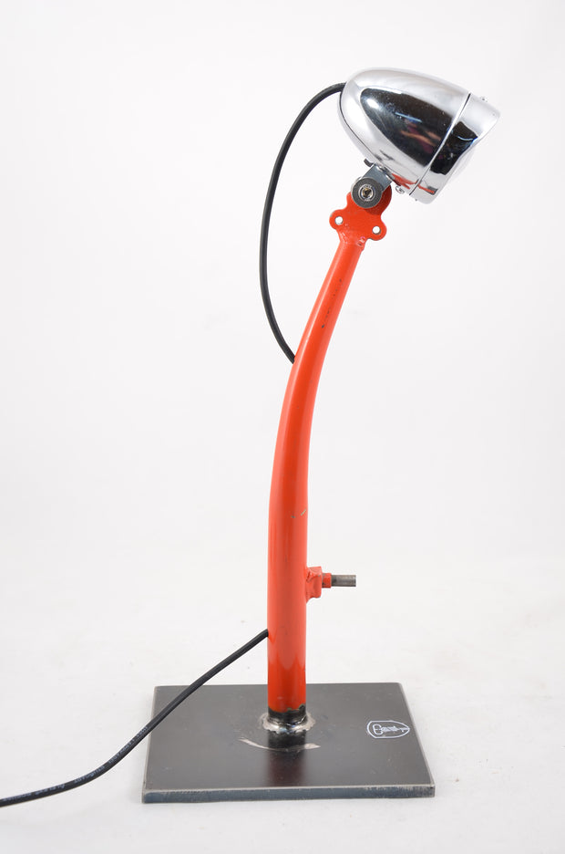 Lampe S