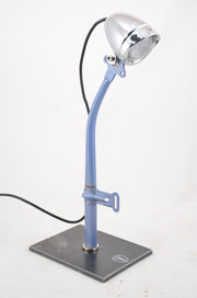 Lampe M