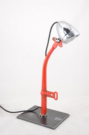Lampe M