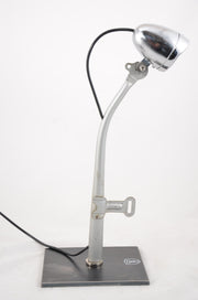 Lampe M