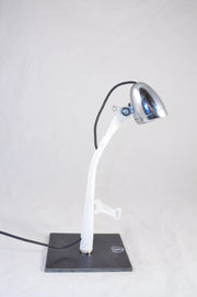 Lampe M