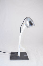 Lampe M
