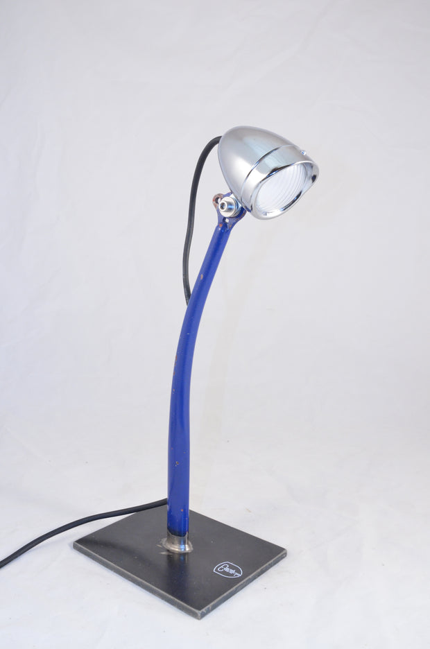 Lampe S