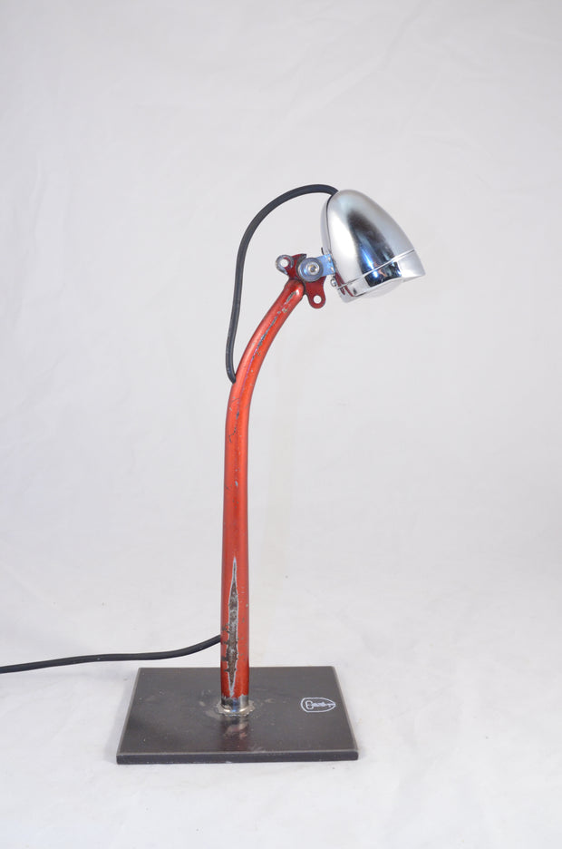 Lampe S