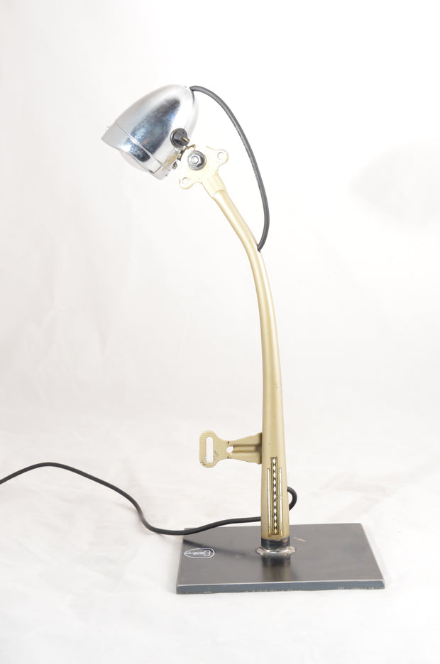 Lampe S