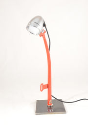 Lampe M