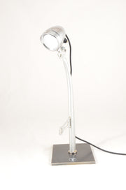 Lampe M