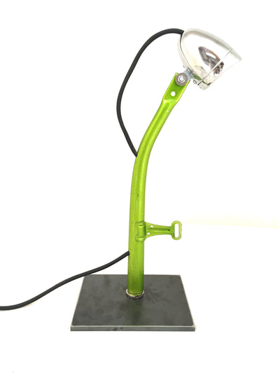 Lampe M