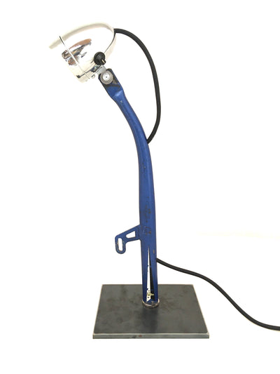 Lampe M
